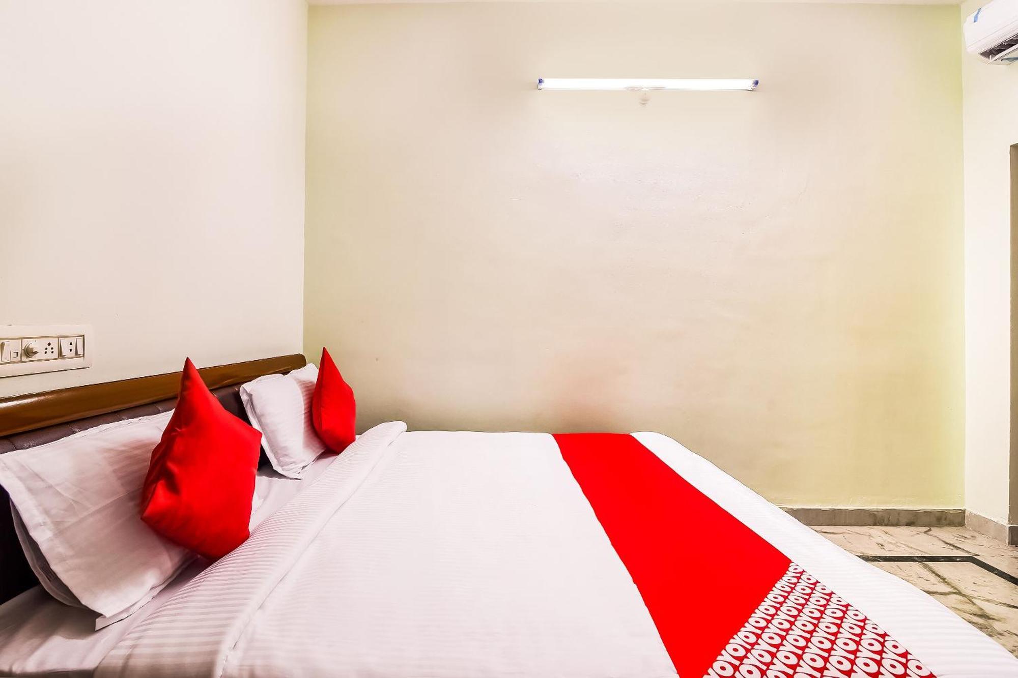 Hotel O Kartikeya Park View Residency Chittoor Екстериор снимка